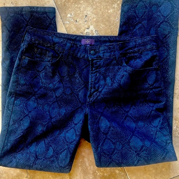 NYDJ ladies navy and black snake print pattern pants 12P. Perfect condition - Picture 2 of 13